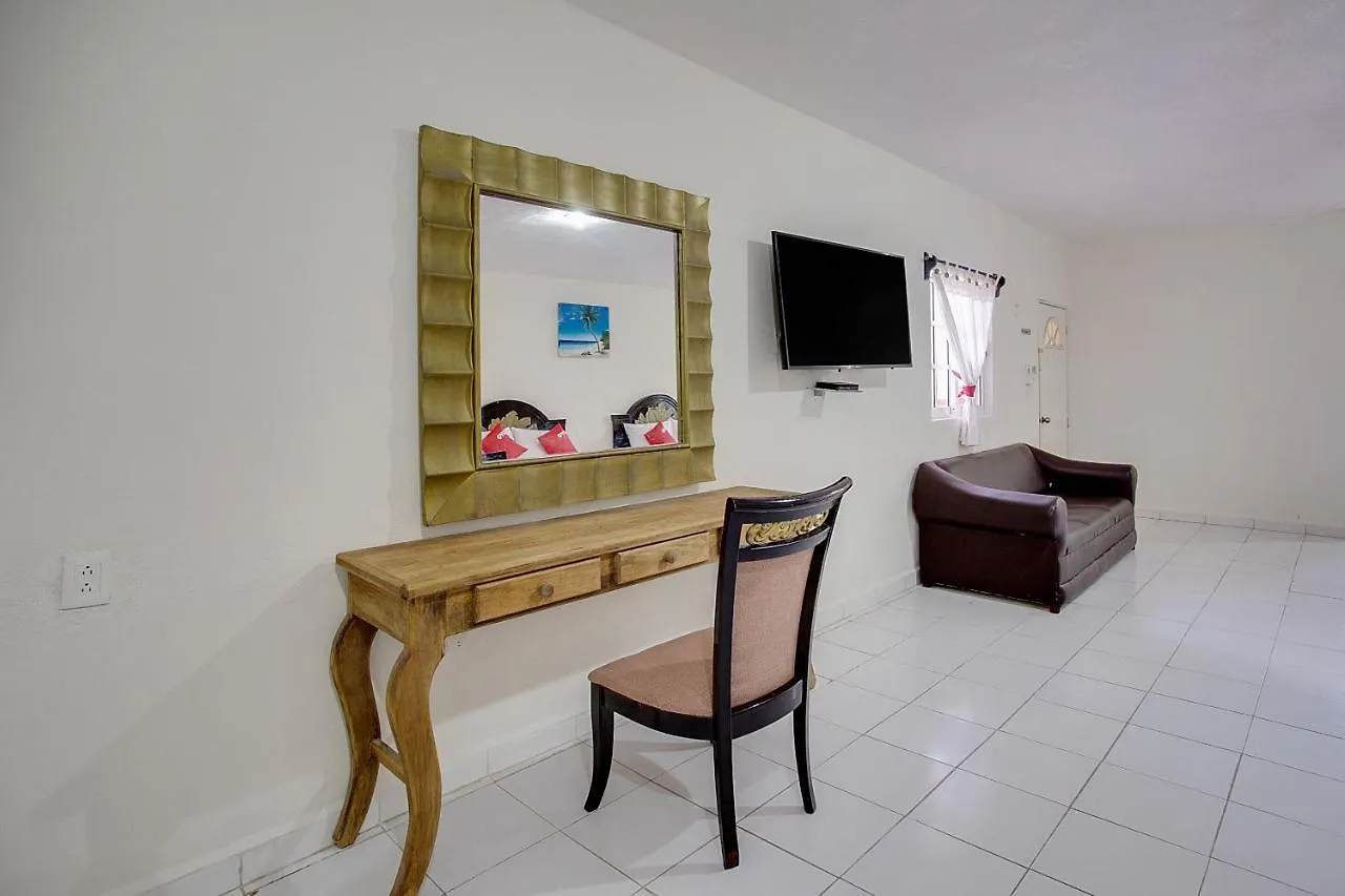 Oyo Hotel Addy Tulum