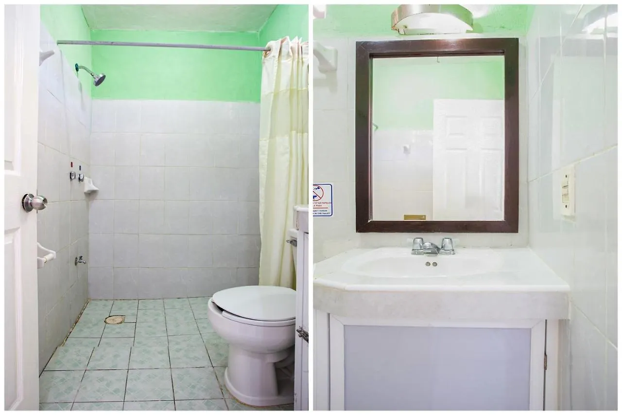 Oyo Hotel Addy Tulum 2*,  Meksyk